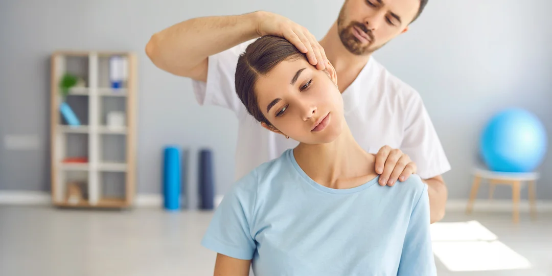 Masáž, cvičenie s fyzioterapeutom alebo Anyma Oxygena Regenerans