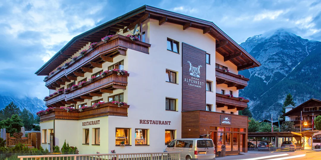 Pobyt v rakúskych Alpách: hotel s raňajkami a polpenziou, sauny, karta výhod