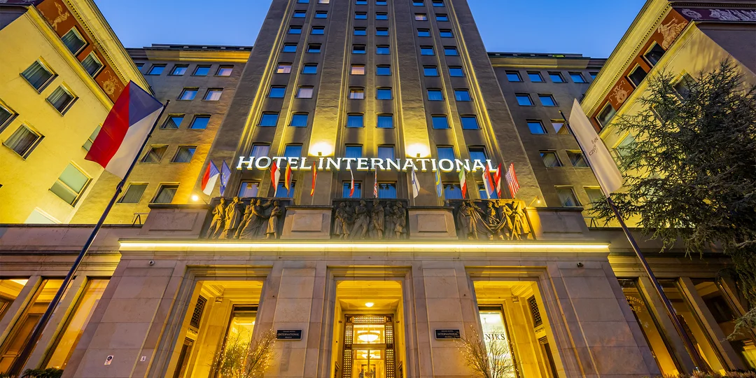 Legendárny Grand Hotel International v Prahe: pobyt s raňajkami, skvelá dostupnosť do centra