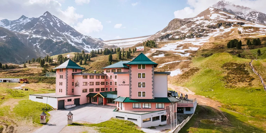 Dovolenka v Tirolsku: 4* hotel so stravou a neobmedzeným vstupom do wellness