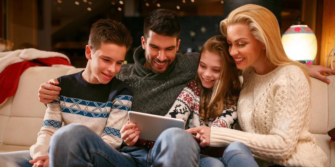 Vianočná šifrovačka: Zábavná online hra z pohodlia domova