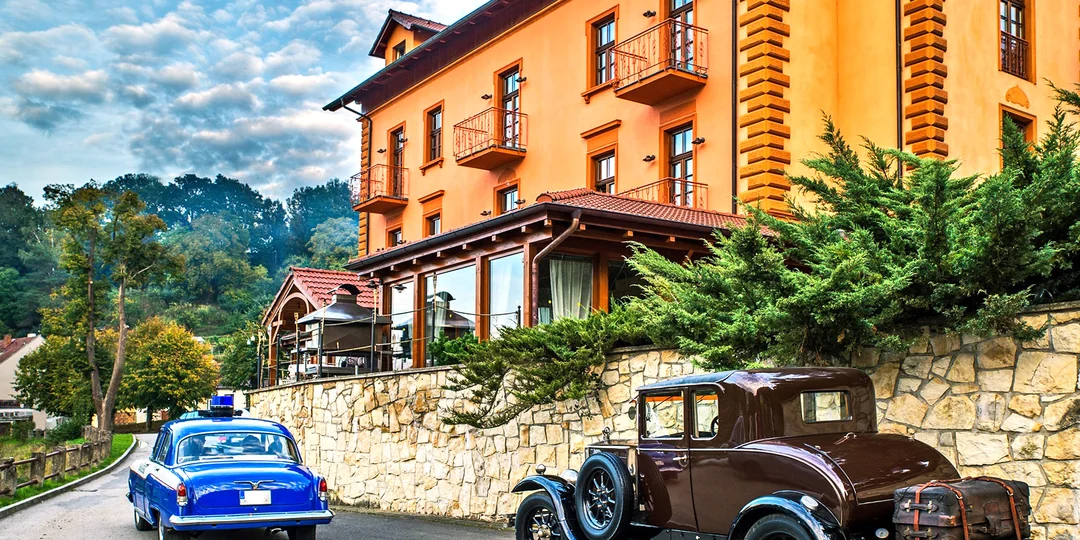 Pobyt v historickej kúpeľnej budove v Tábore: raňajky alebo polpenzia aj konopný kúpeľ a ďalšie bonusy