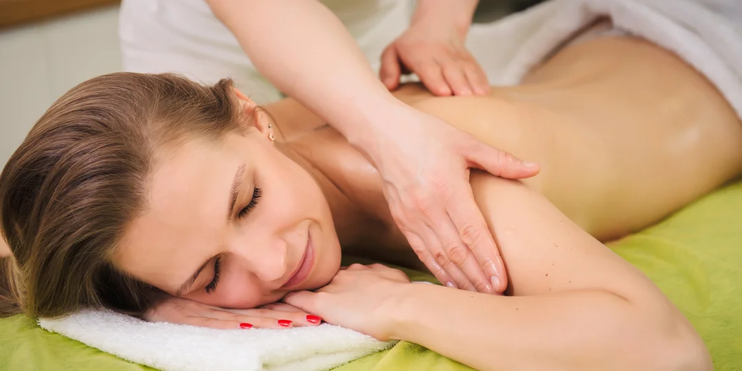 Klasické aj relaxačné masáže s fullspektrálnou infrasaunou či vírivkou