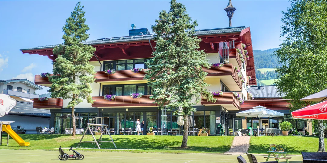 Aktívny oddych v rakúskych Alpách: 3* hotel s polpenziou, neobmedzeným wellness a kartou výhod