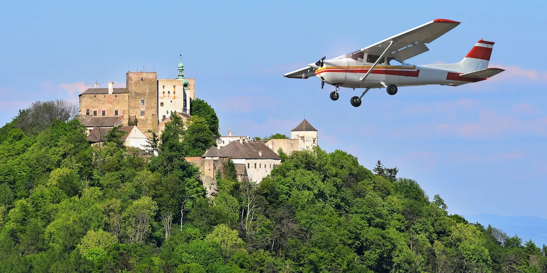 Vzhůru do oblak: 20–60 minut letu letadlem Antonov, Bristell nebo Cessna 172 pro až 12 osob