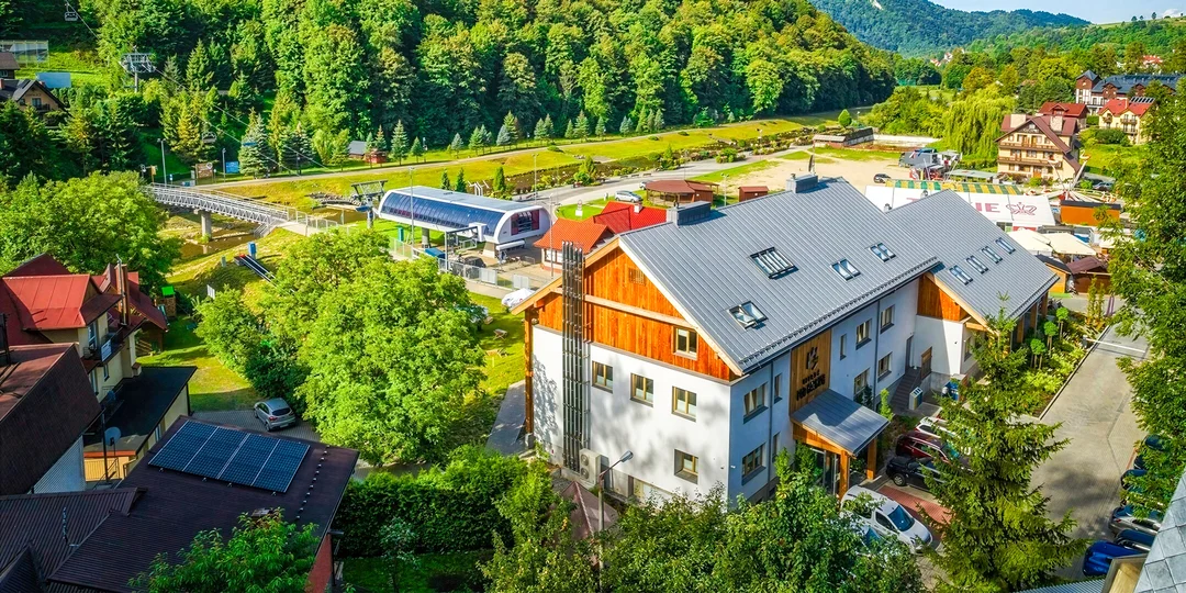 Vila pri dolnej stanici lanovky v kúpeľnej Szczawnici s množstvom aktivít v okolí a možnosťou raňajok