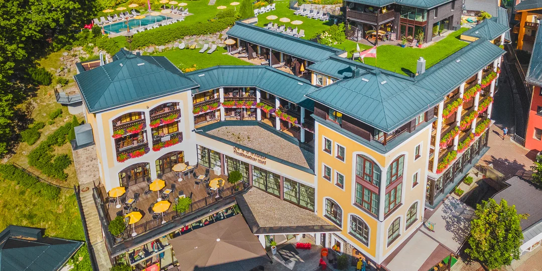 Rakúske Alpy: krásny hotel s wellness, strešnou záhradou a polpenziou aj karta plná zliav a atrakcií zadarmo