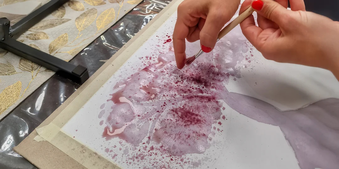 Zážitkové malování akrylem, čajem, kávou i akvarely pro 1 či 2 osoby