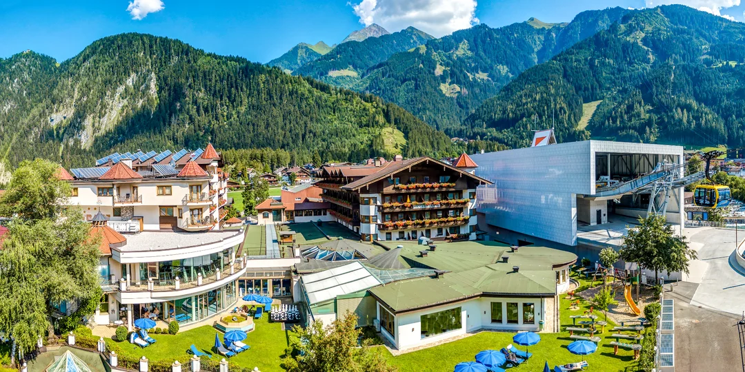 Dovolenka v Zillertale: hotel pri lanovke s polpenziou a wellness, karta výhod