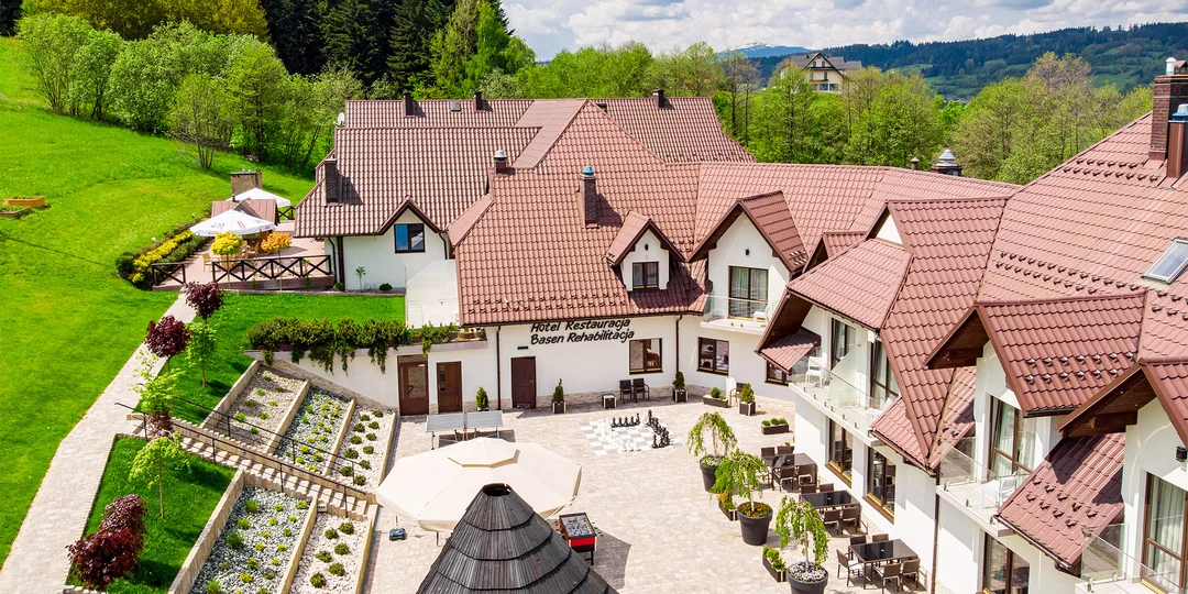 Hotel v malebnej oblasti poľských Beskýd: strava, neobmedzený wellness aj atrakcie na dosah