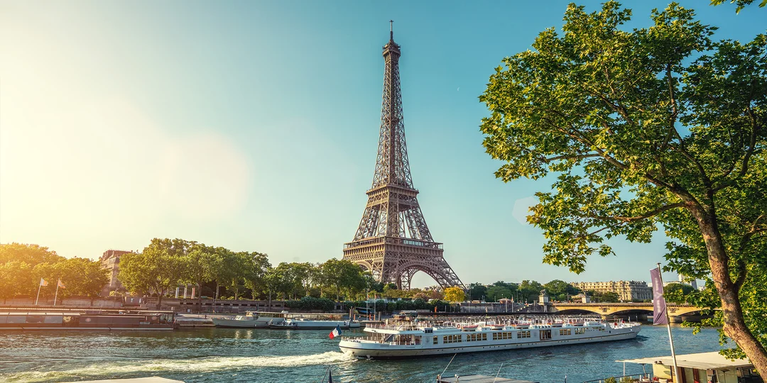 Letecký zájazd do Paríža s ubytovaním, raňajkami a službami skúseného sprievodcu: Versailles, Eiffelovka a ďalšie pamiatky
