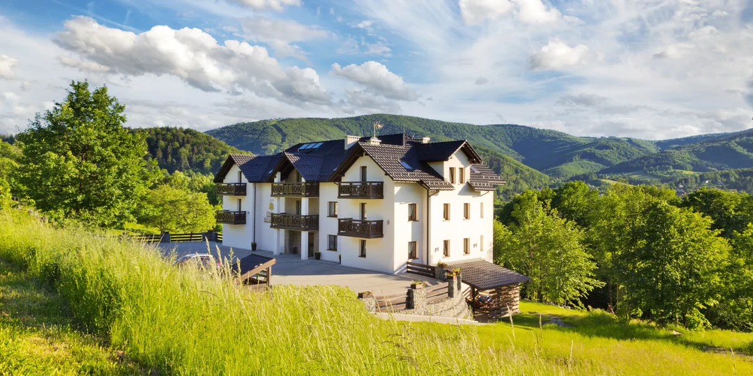 Pobyt v poľskej Ustroni: izba s výhľadom na hory alebo apartmán, raňajky či polpenzia, wellness aj súkromne