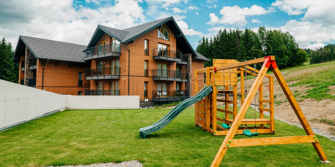 Apartmán v Oravskej Lesnej až pre ôsmich hostí: infrasauna, vybavenie pre deti