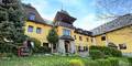 Valašský hotel s polopenzí a pivními lázněmi