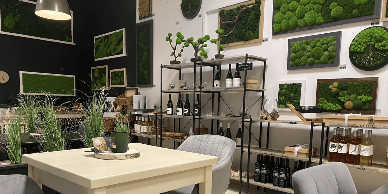 Interiér WOODILO Café