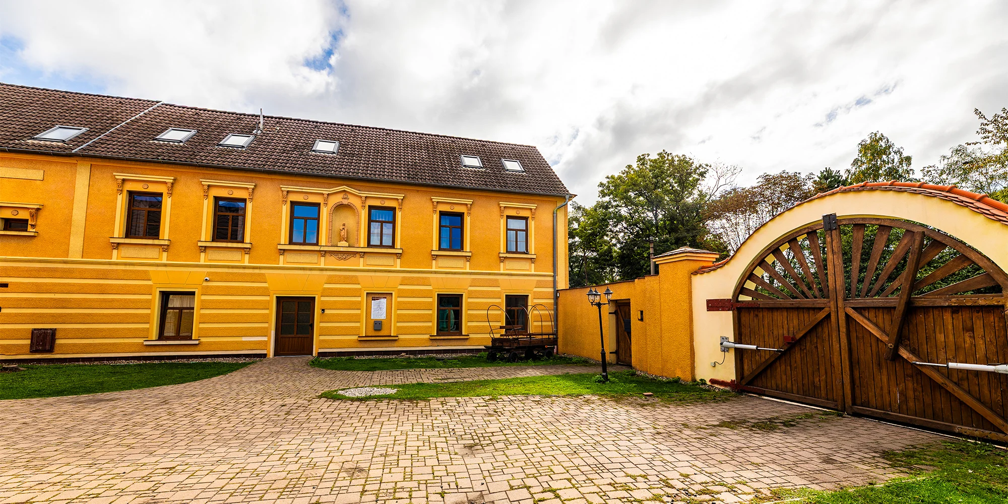 Pobyt na farmě kousek od Mosteckého jezera i vč. snídaní