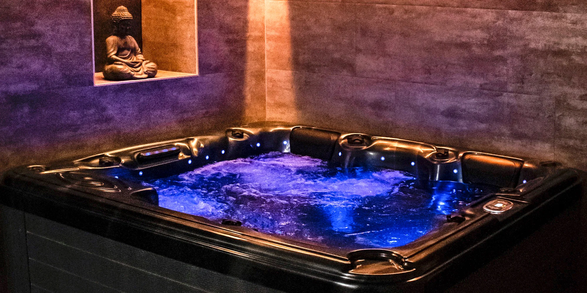 Až 3 hod. v privátním wellness i s lahví sektu pro dva