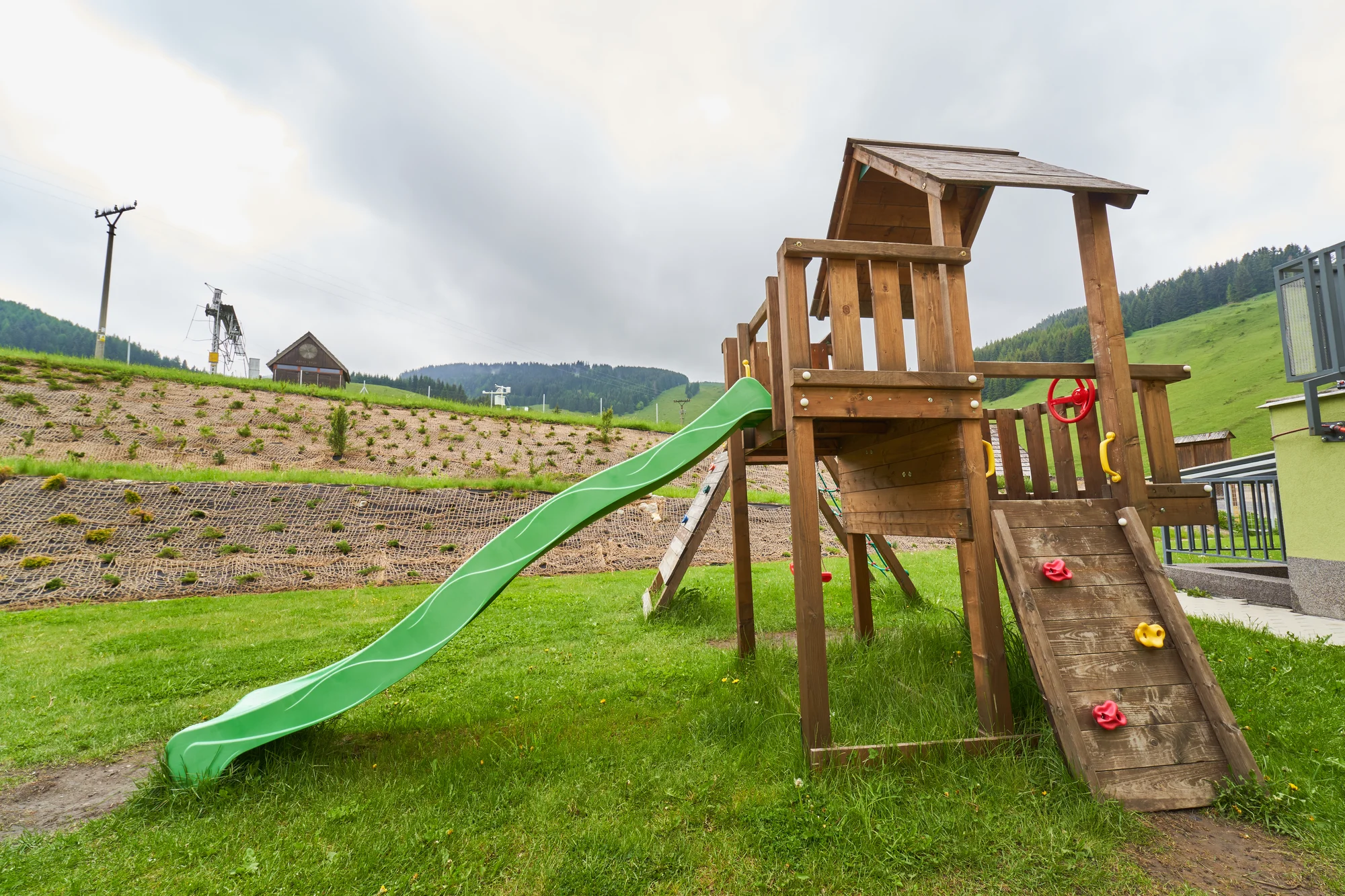 Pobyt v útulném penzionu s polopenzí a wellness pod Kráľovou hoľou
