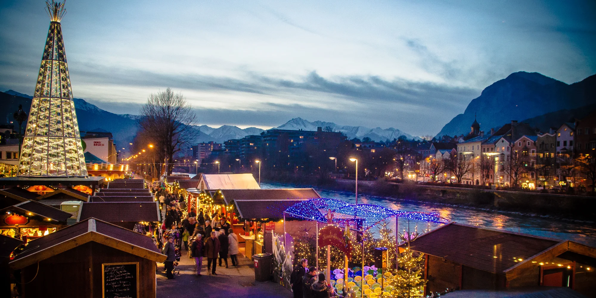 Adventní Innsbruck i s návštěvou magického světa křišťálu Swarovski