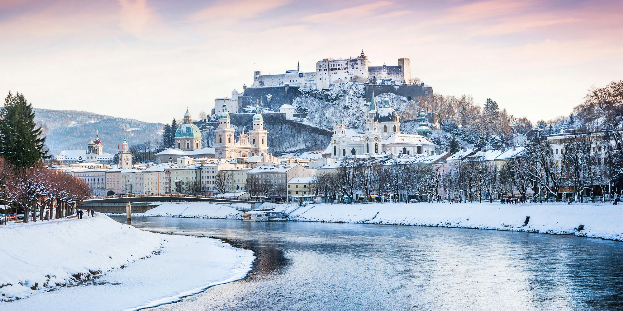 Výlet do adventního Rakouska: kouzelné trhy v Salzburgu i zámek Hellbrunn