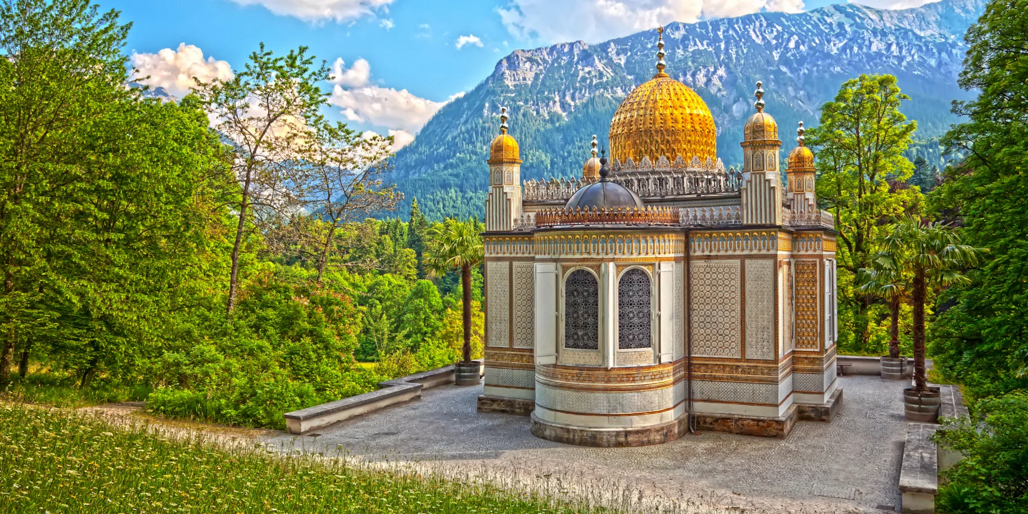 Pohádkové zámky krále Ludvíka Bavorského – Neuschwanstein a Linderhof