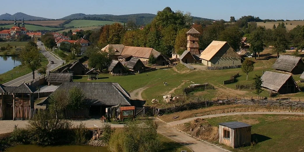 Relax na jižní Moravě s jídlem i vstupy do aquacentra a privátním wellness