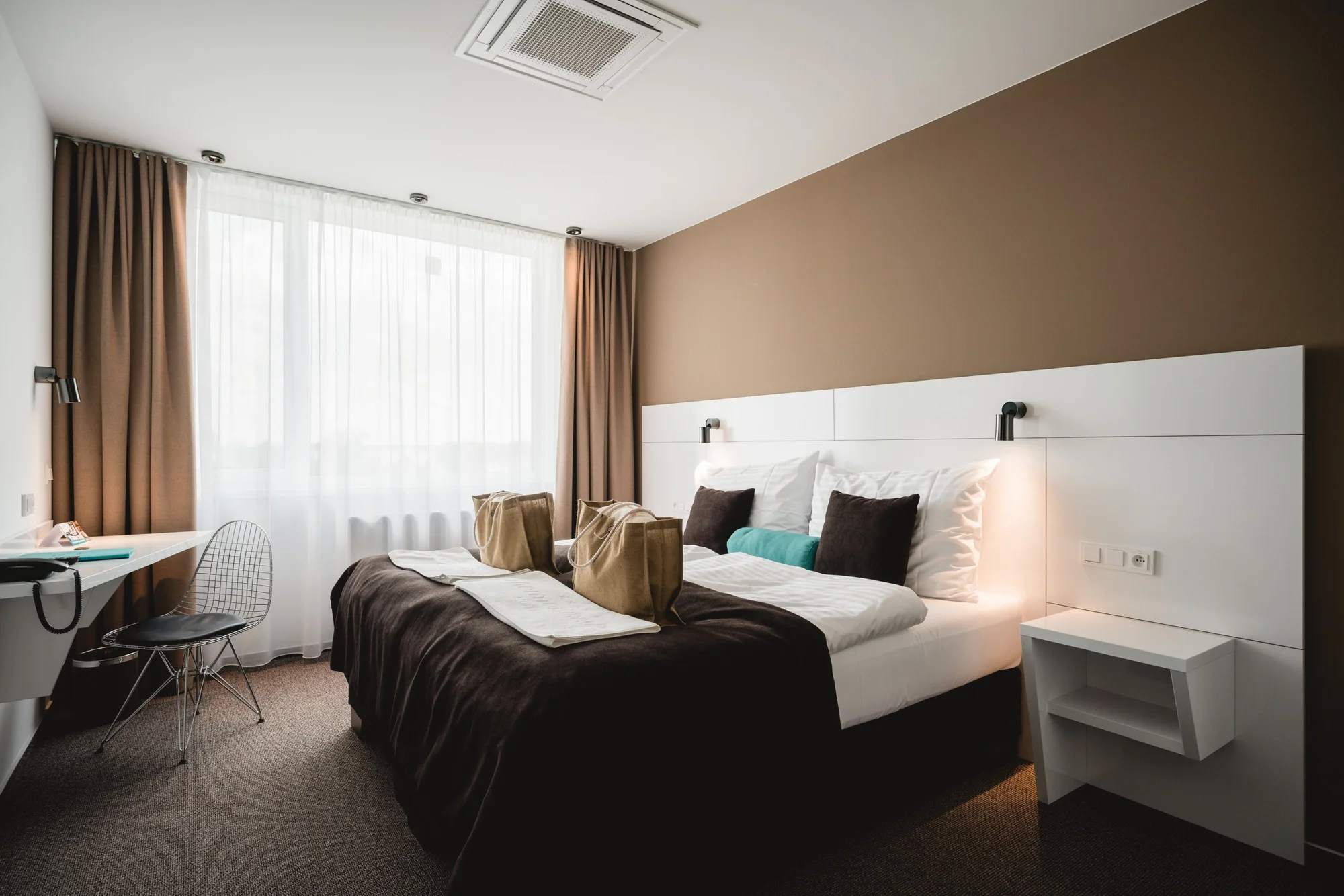 Relax na Šíravě: neomezený vstup do wellness i aquaparku a polopenze