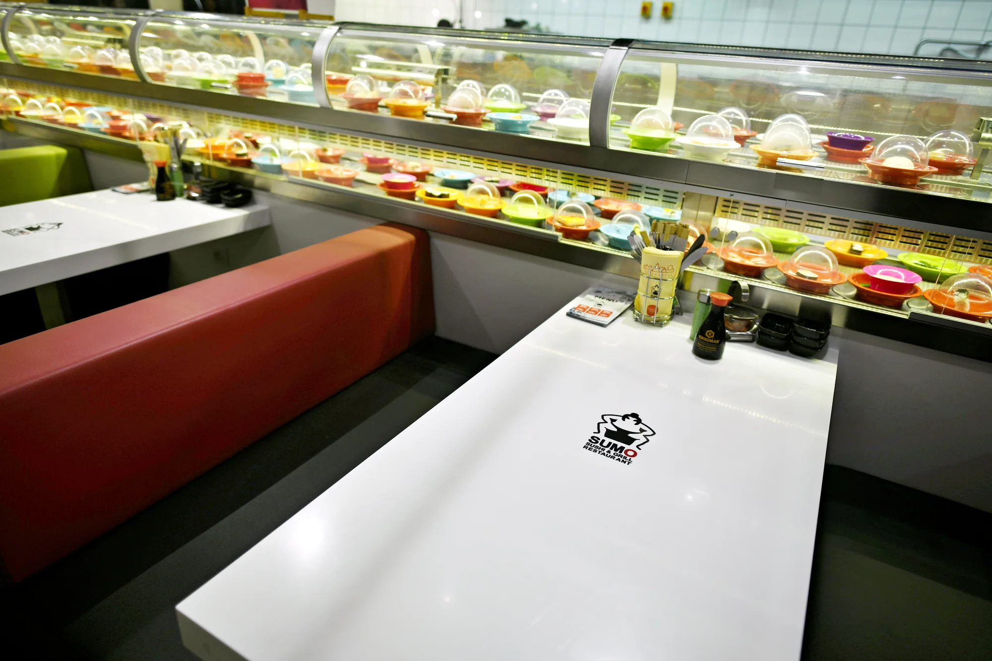 Running sushi v OC Šestka: až 2 hodiny neomezené konzumace v Sumo Sushi & Grill Restaurant