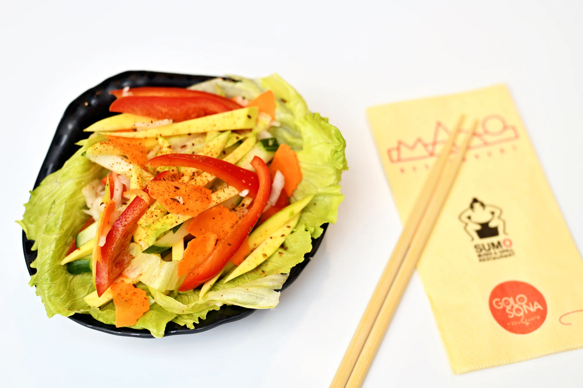 Running sushi v OC Šestka: až 2 hodiny neomezené konzumace v Sumo Sushi & Grill Restaurant