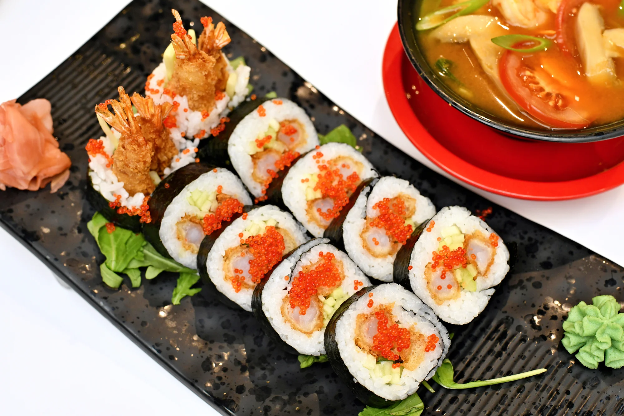 Running sushi v OC Šestka: až 2 hodiny neomezené konzumace v Sumo Sushi & Grill Restaurant