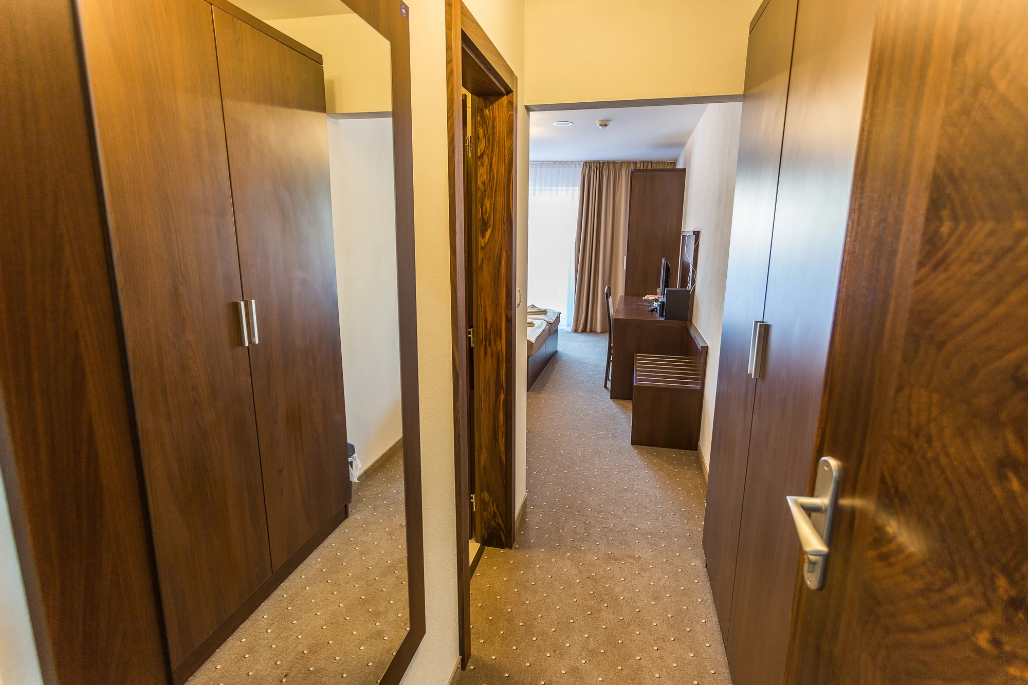 Romantický pobyt v Piešťanech s privátním wellness, snídaní a lahví vína