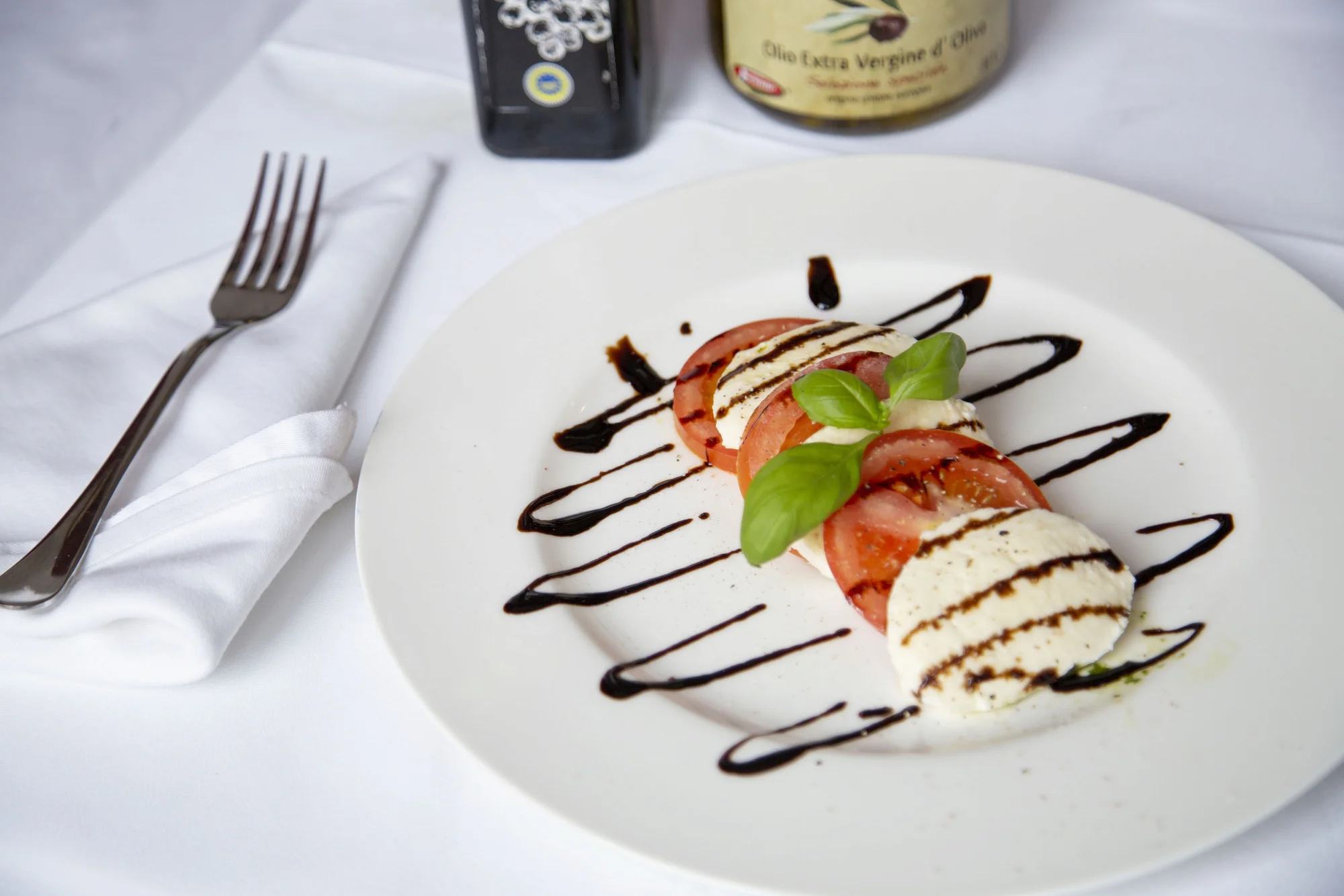 4chodové menu pro dva: mušle, risotto, ryba nebo hovězí steak i láhev vína
