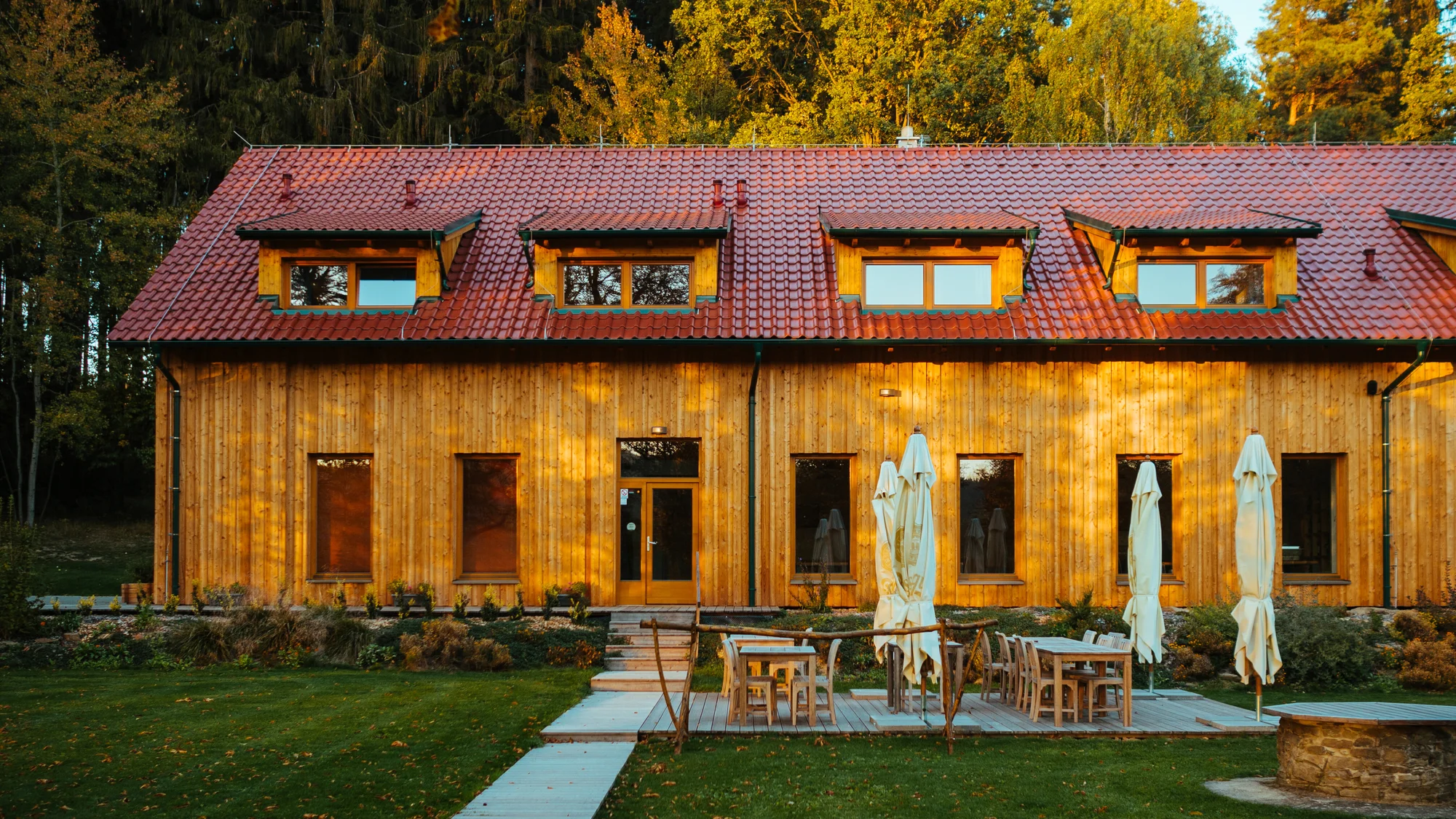 Moravský kras: nádherné ubytování v přírodě s polopenzí i vínem a privátním wellness