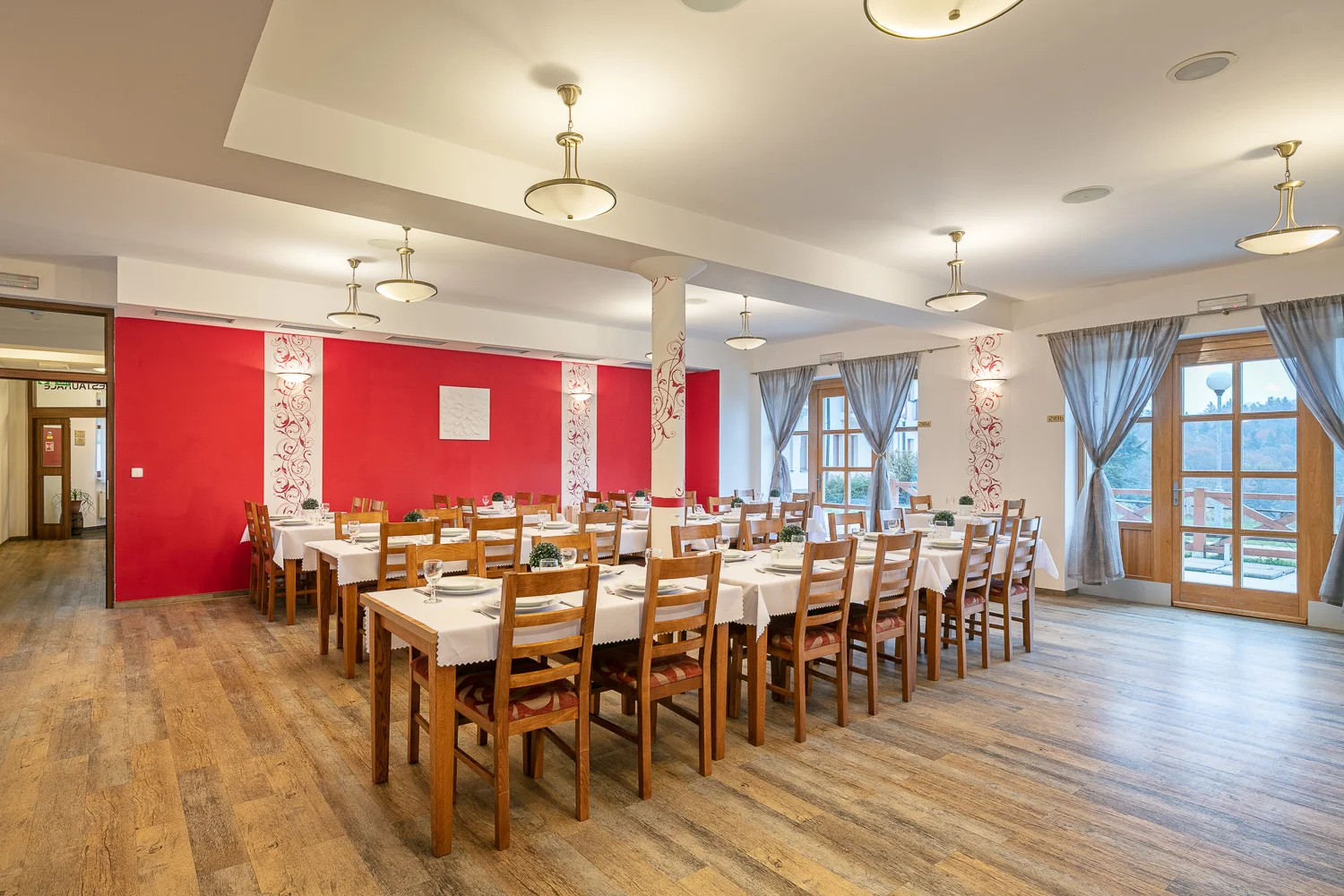 Čtyřchodové menu i vč. nápojů v restauraci Rendlík v Krušných horách