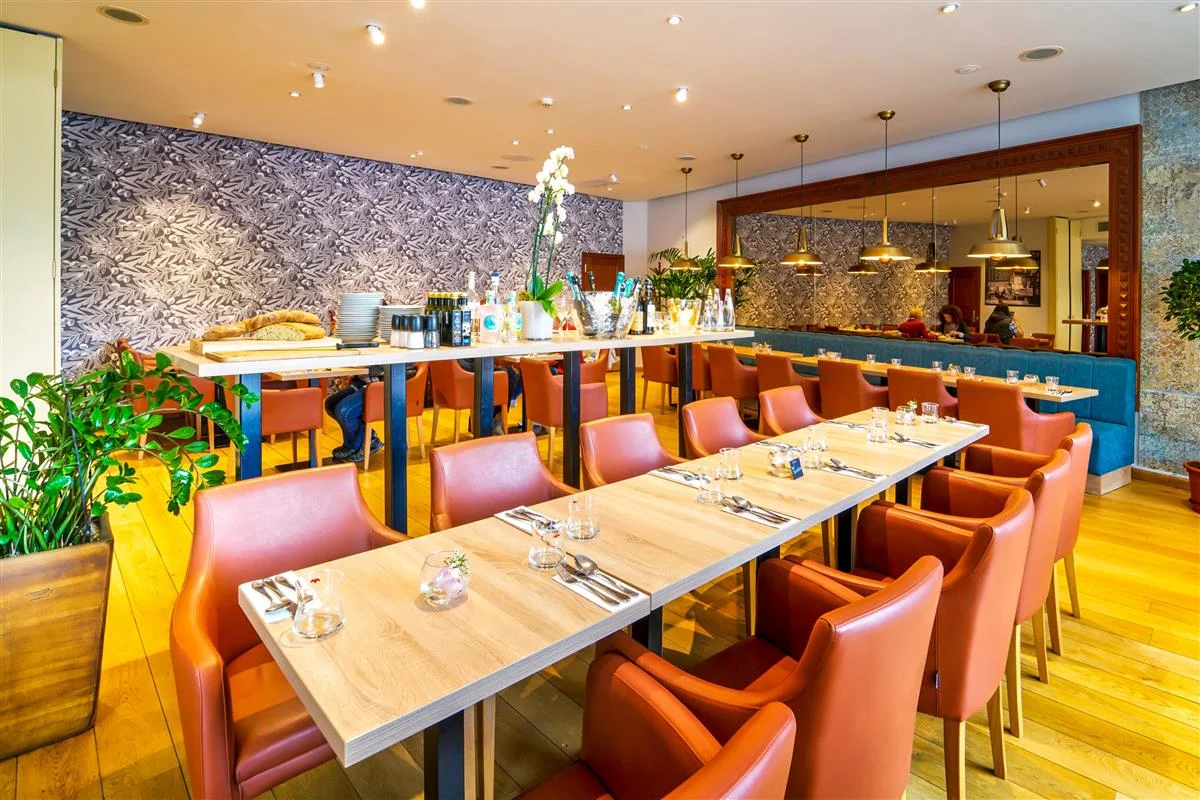 4* trendy hotel se snídaní: blízko zoo, skvělá dostupnost do centra