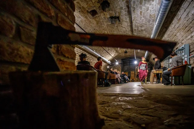 Rozparovač v pivovaru: divadelní večer se staročeským 4chodovým menu a neomezenou konzumací piva