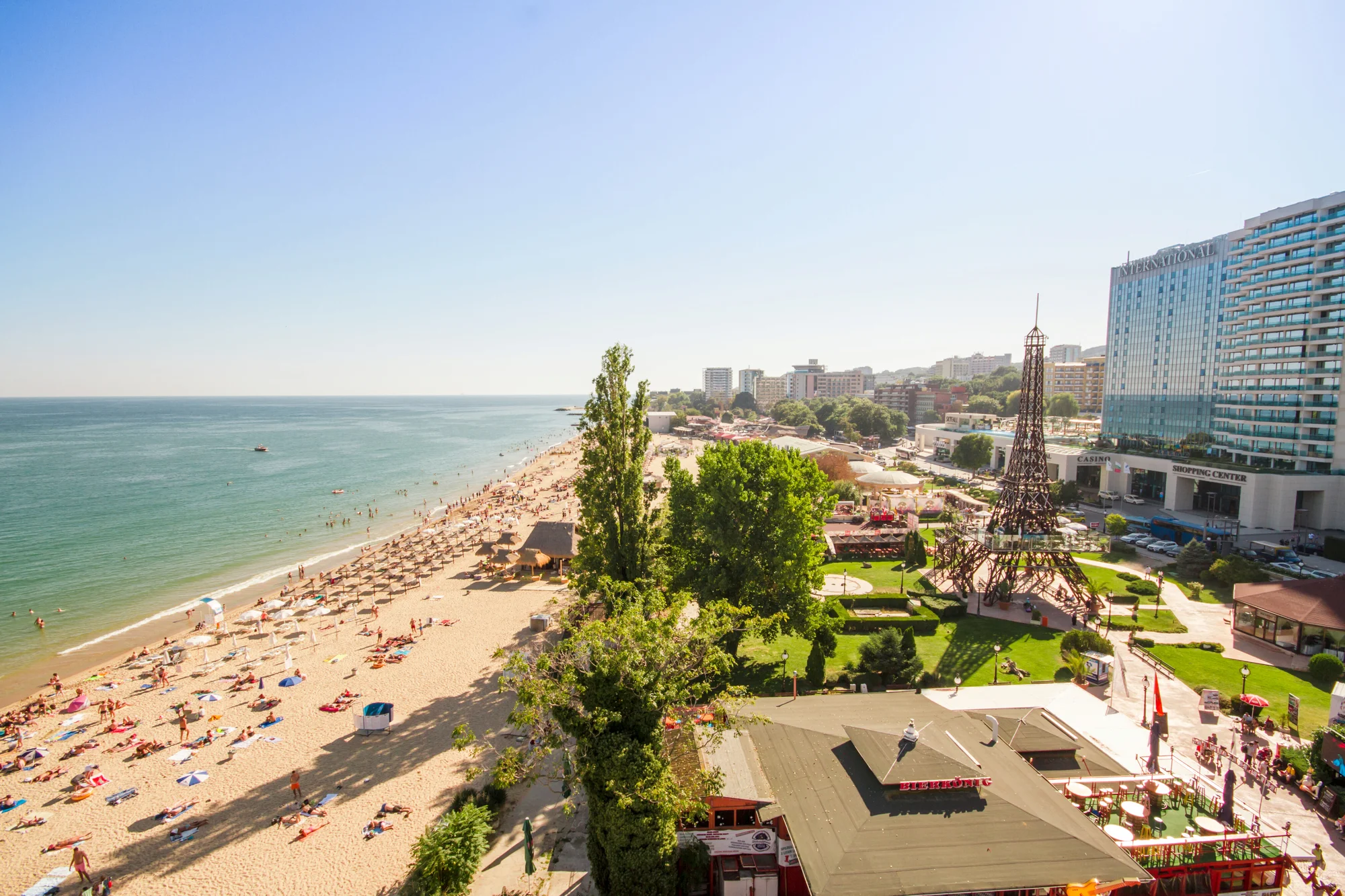 Autobusový zájezd na Zlaté Písky: 7 nocí v hotelu s bazénem a all inclusive