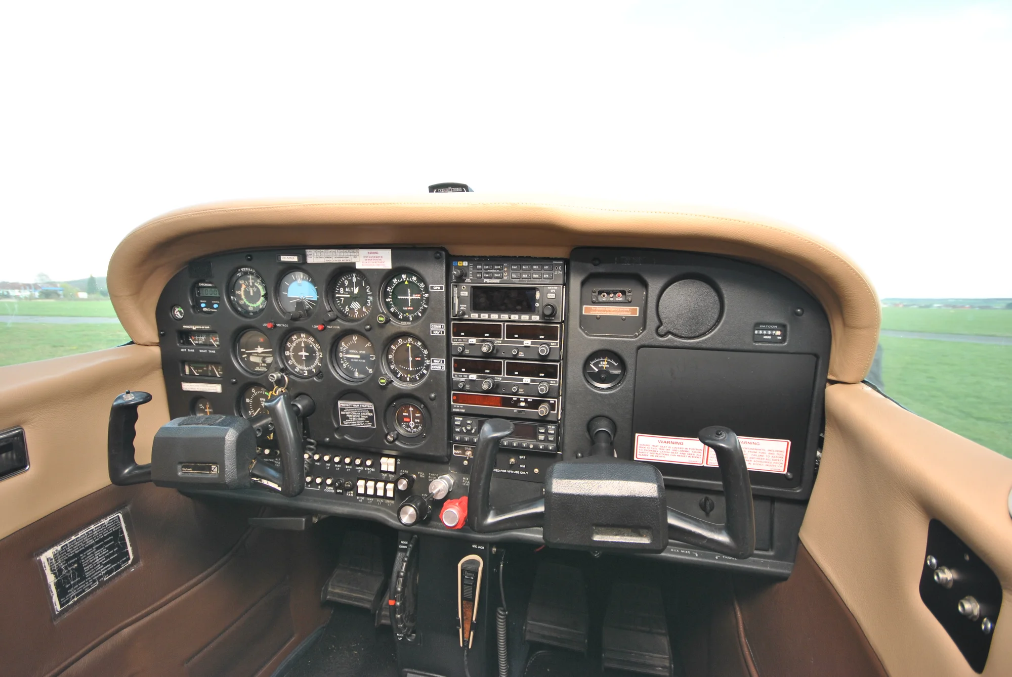 Seznamovací let v letadle Cessna: 20 minut ve vzduchu včetně pilotování