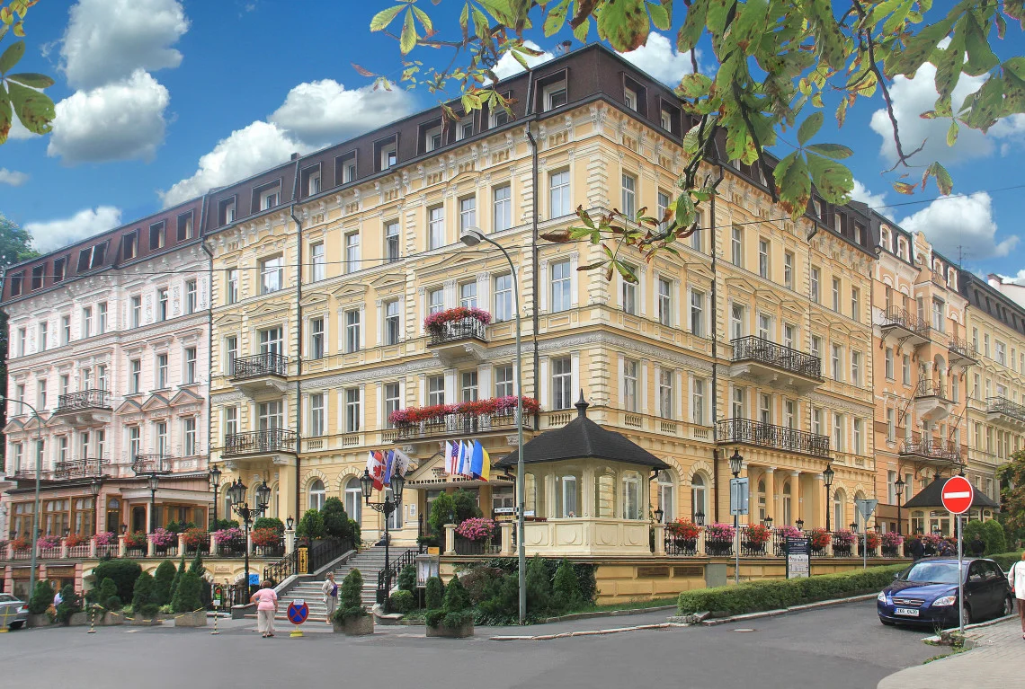 Relaxační pobyt v Karlových Varech: jídlo, wellness i procedury