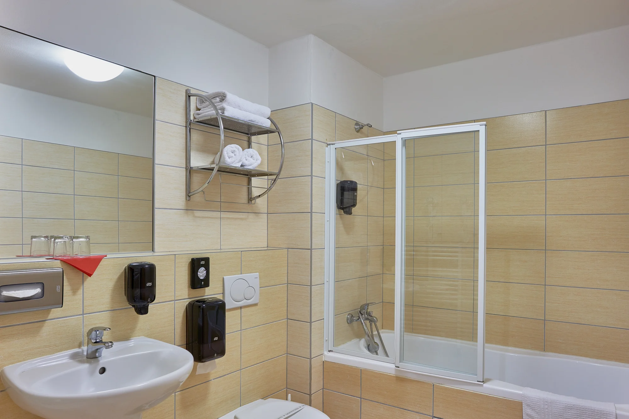 Relax se stravou ve Františkových Lázních: bazén, sauna i procedury