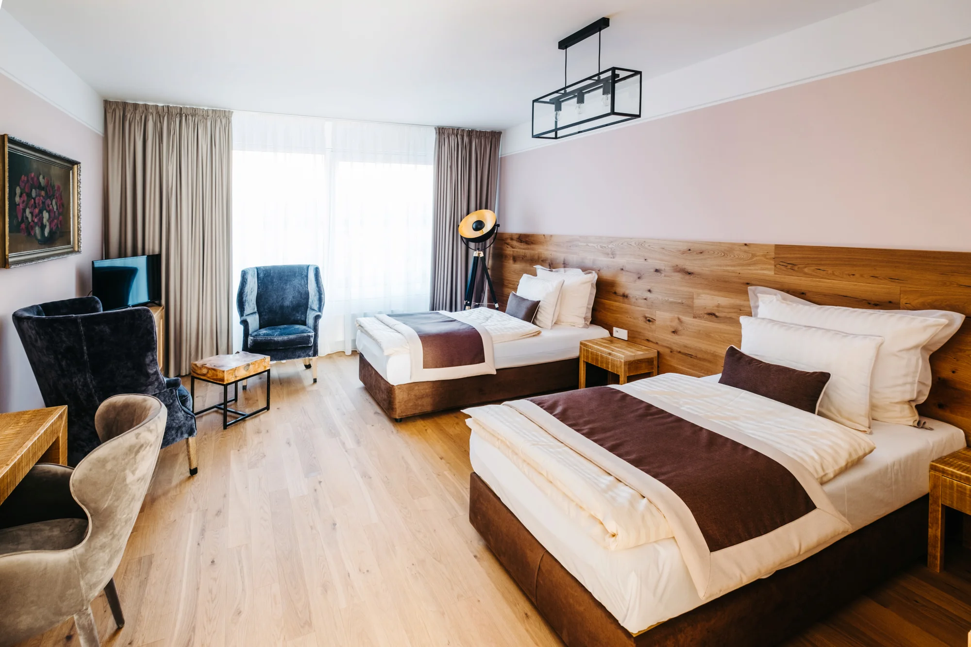 Luxusní hotel jen kousek od Prahy: pokoj či apartmá se snídaní