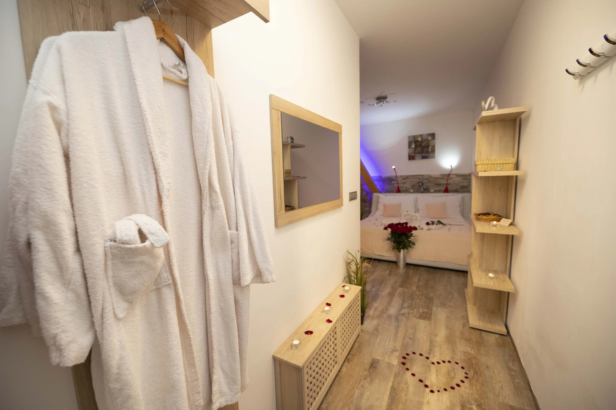 Privátní wellness pro dva: 120 minut s romantickým balíčkem