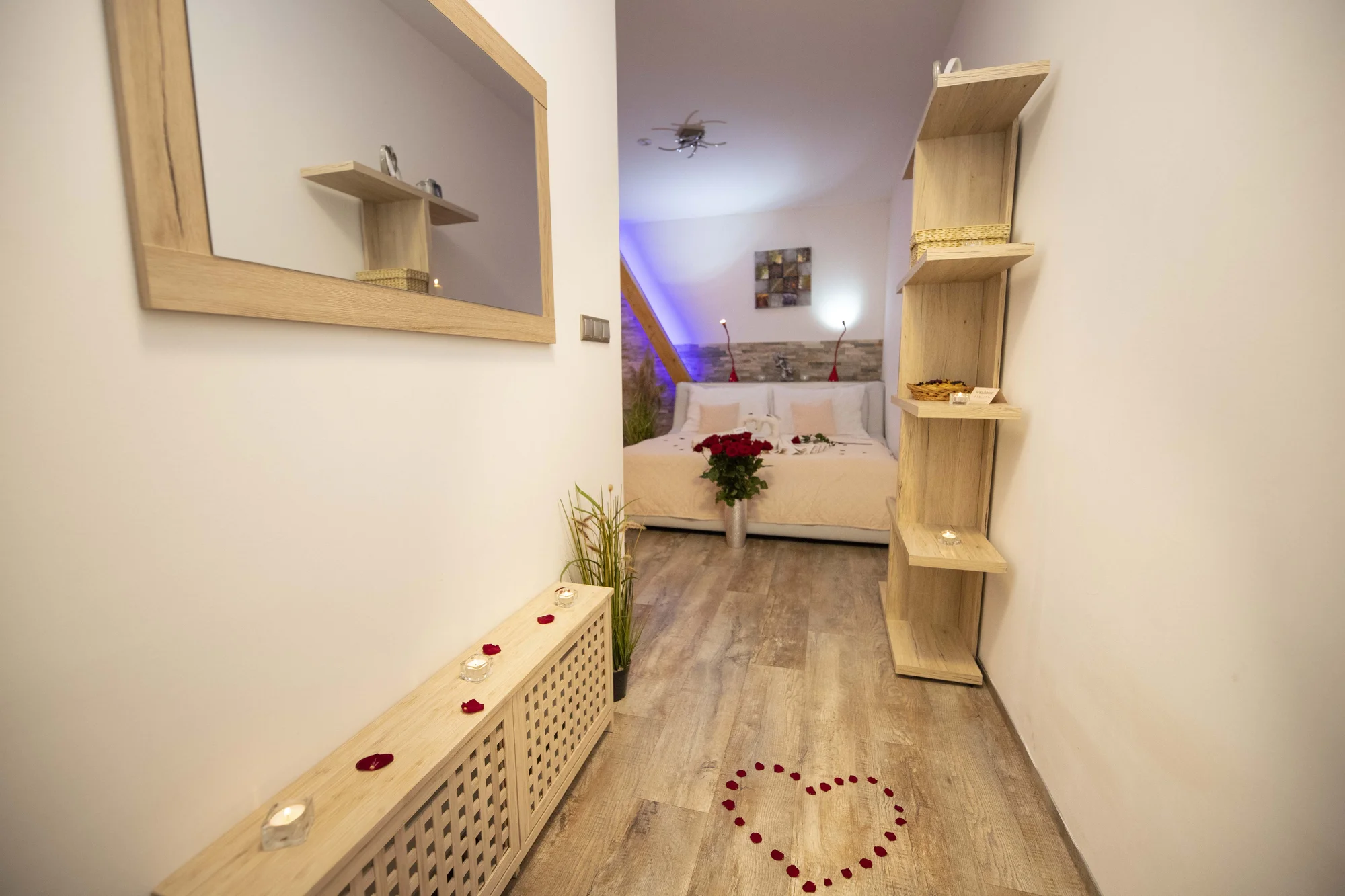 Privátní wellness pro dva: 120 minut s romantickým balíčkem