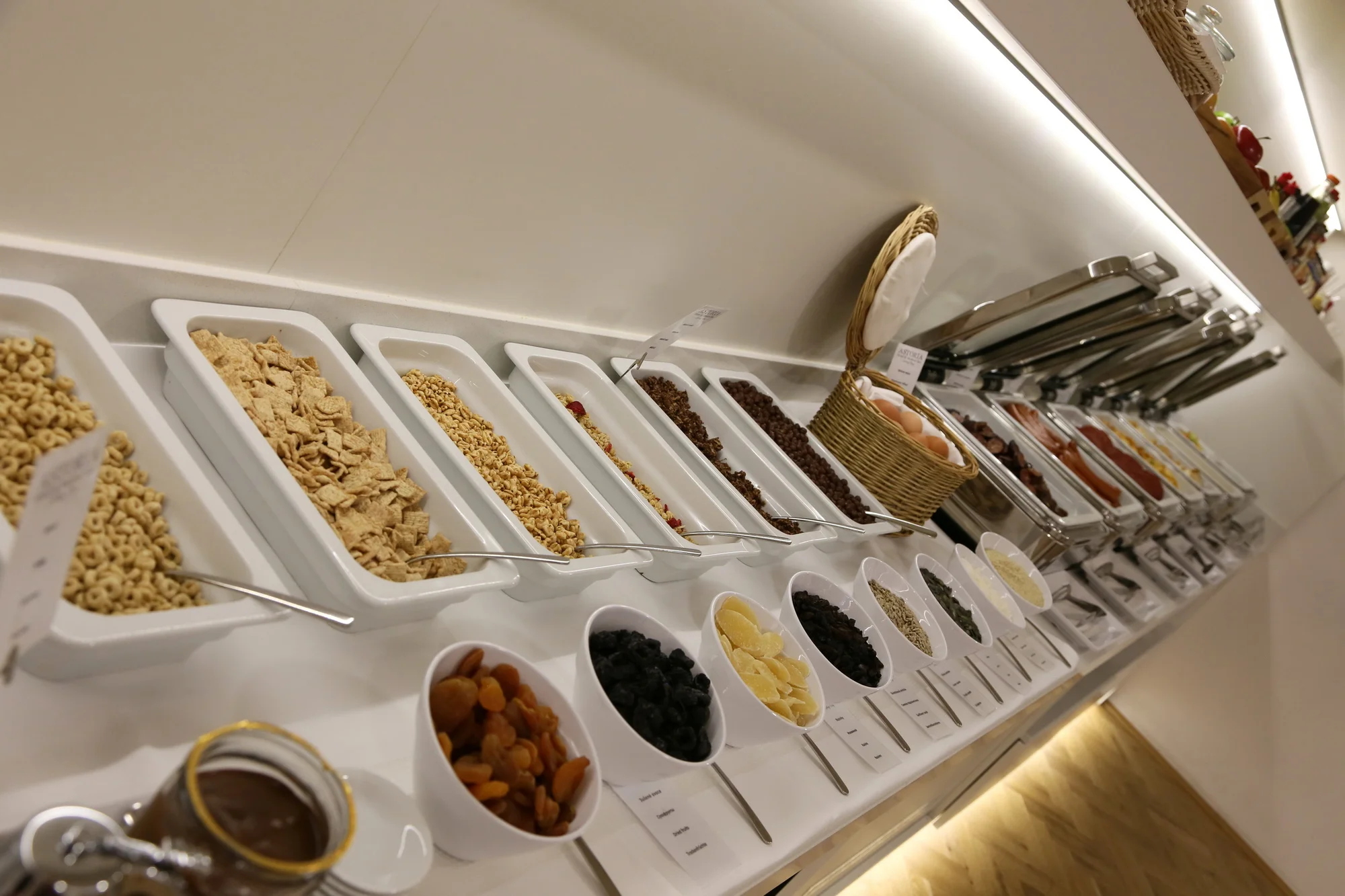 Relaxace v Karlových Varech: hotel přímo u kolonády, nové wellness centrum, procedury a polopenze