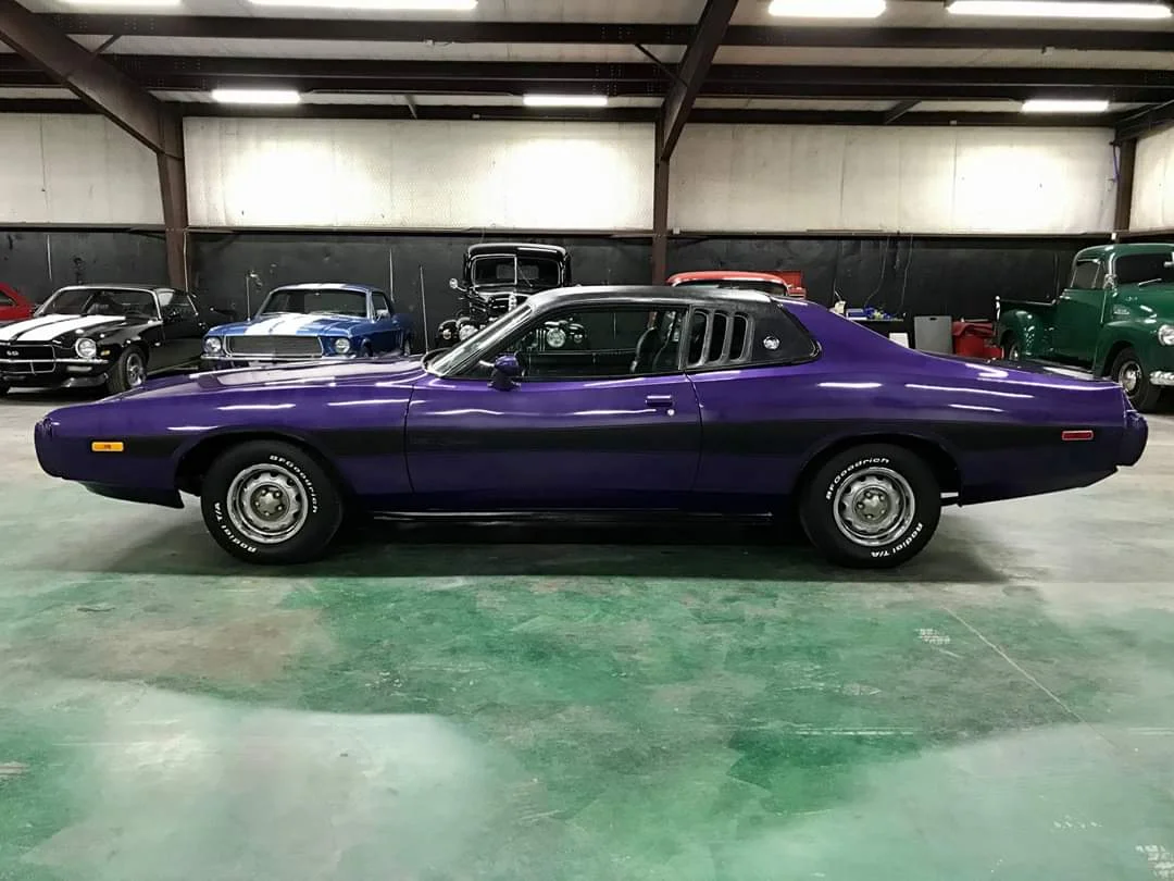 Pronájem legendárních veteránů na 3–48 hod.: Dodge Charger a Buick Riviéra