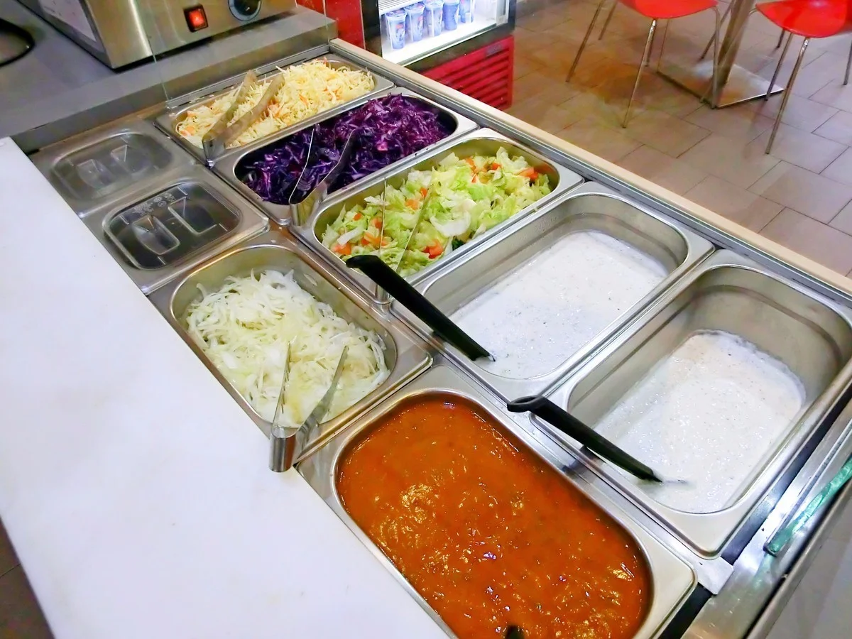 Parádní kebab, twister nebo falafel a nápoj podle výběru pro 1 osobu