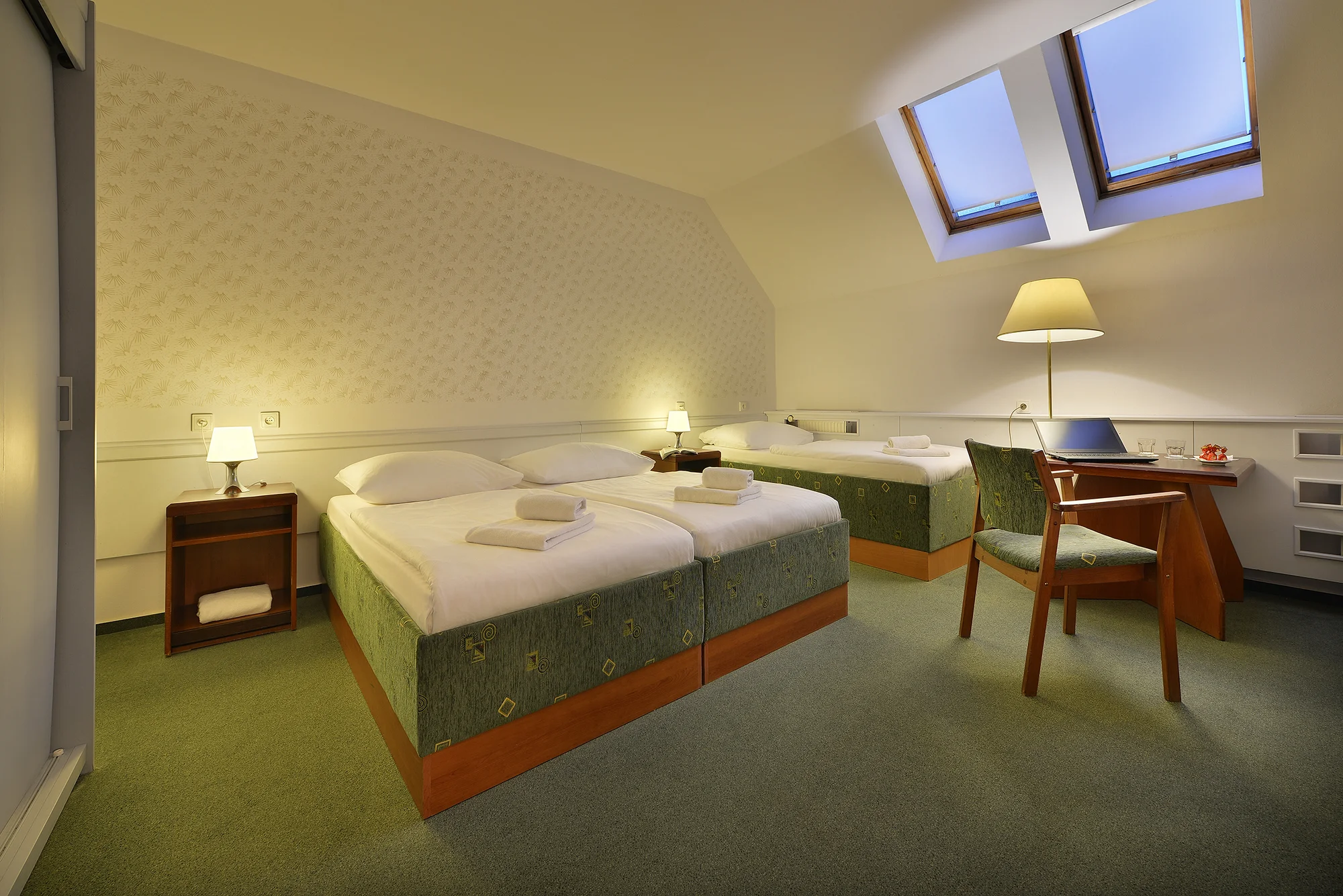 Elegantní hotel na Žižkově, bohaté snídaně a top místa Prahy na dosah