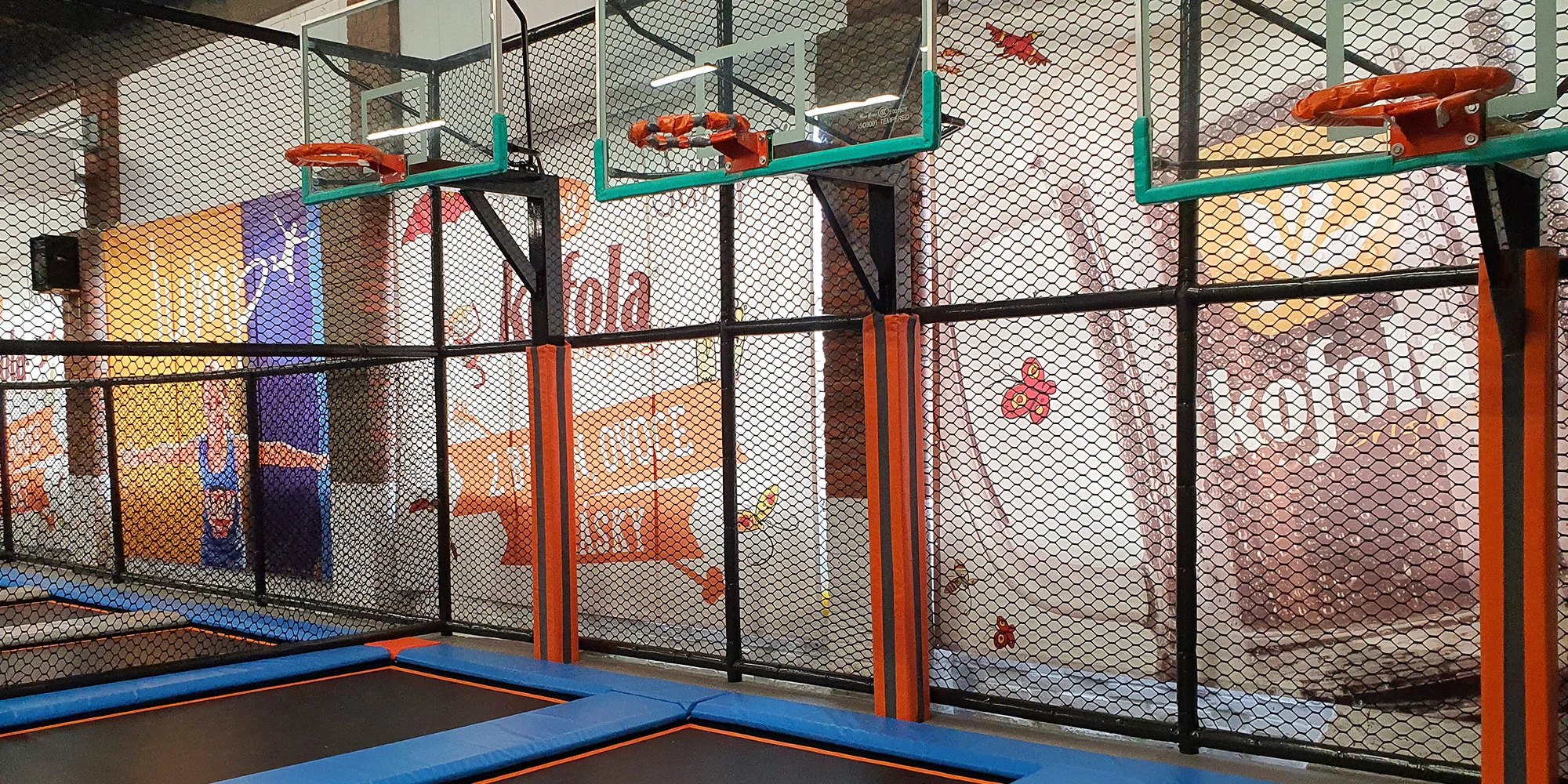 Do Jump Family Plzeň ve všední dny: 75 min. v zábavním centru s trampolínami a dalšími atrakcemi