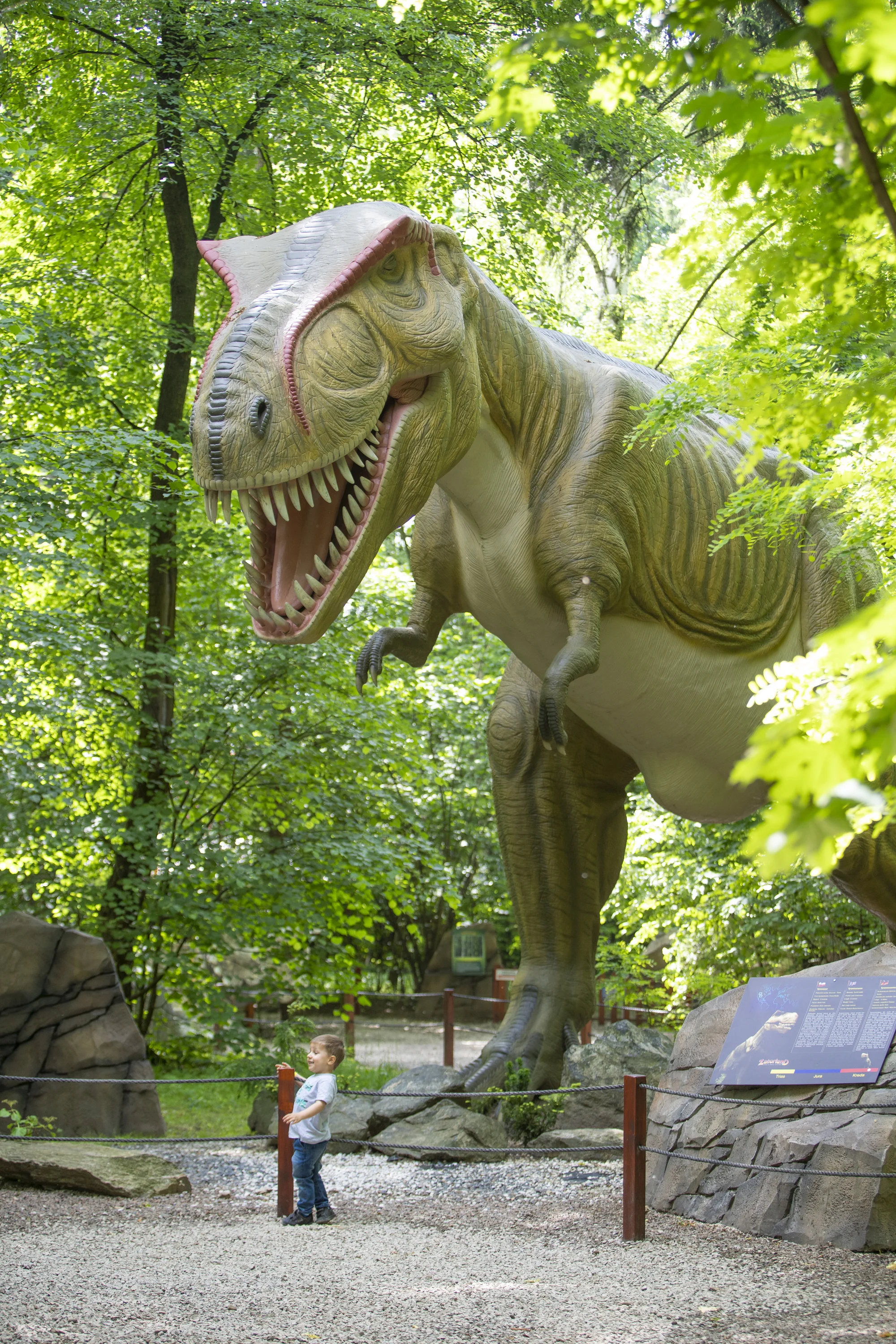 Navštivte park plný dinosaurů a zábavy: 2denní vstup do polského Zatorlandu