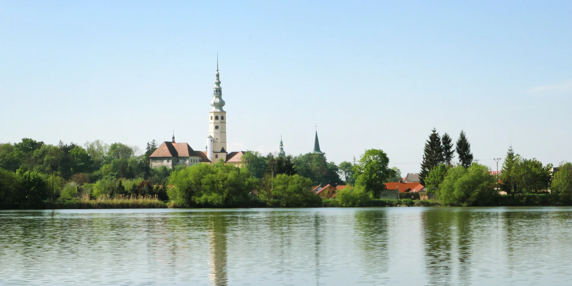 Vstupné na romantický zámek Tovačov pro 1 osobu i rodinu